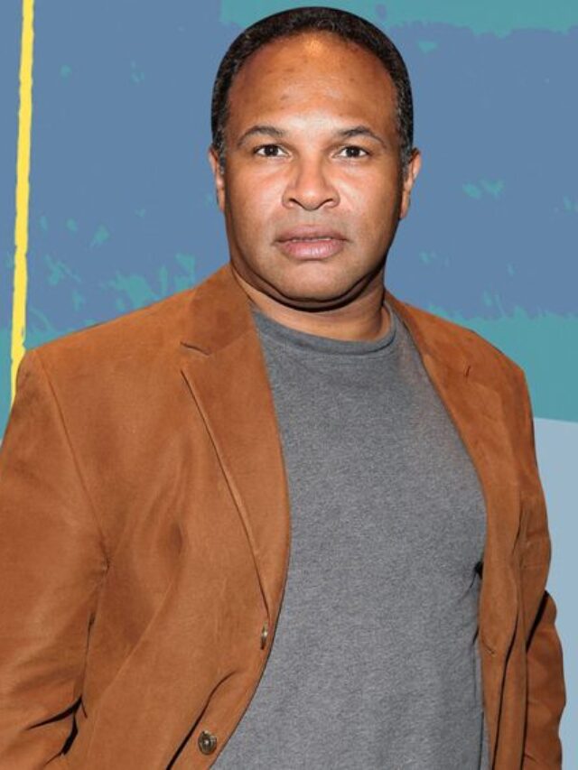 Geoffrey Owens Net Worth 2024: Career, Income, and Personal Life