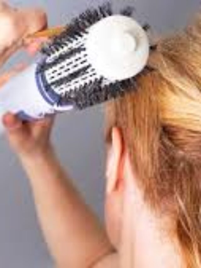 How to Use a Hair Dryer Brush at Home? Easy Steps