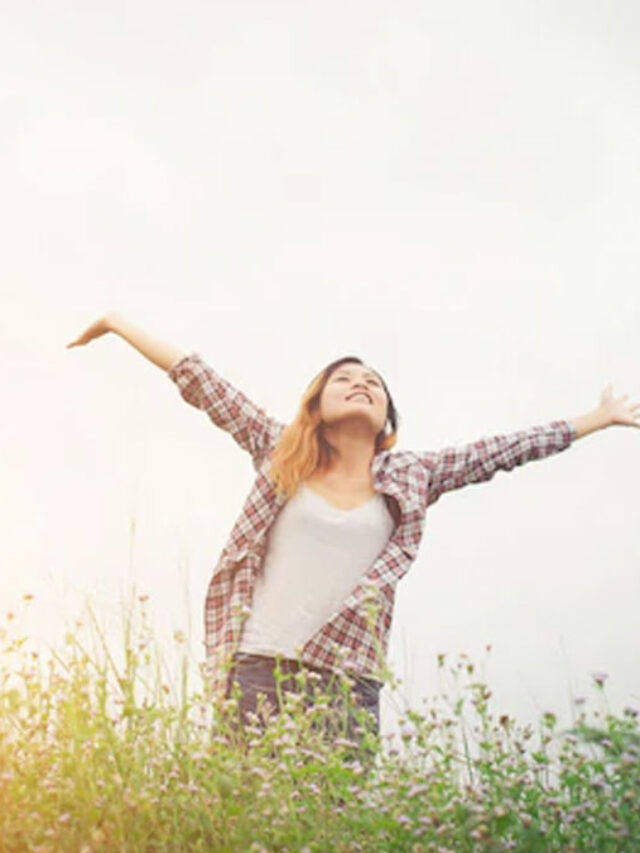 Effective Ways to Become a More Confident and Attractive Woman