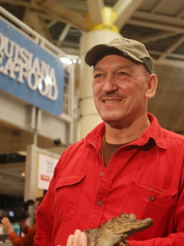 Troy Landry: Facts About the Alligator Hunter