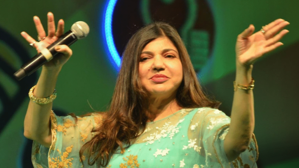 Alka Yagnik receives Padma Bhushan