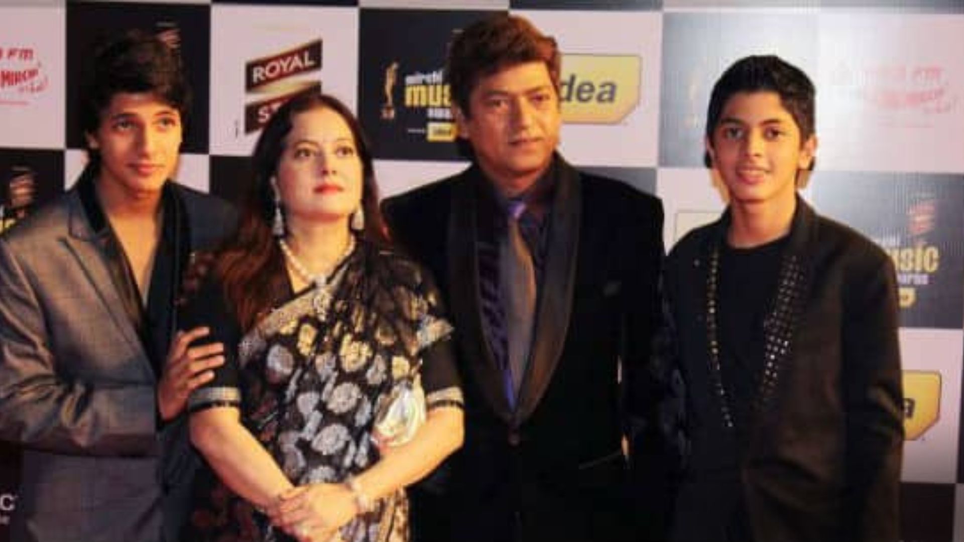 Vijayta Pandit says her love story with Aadesh Srivastava was better than film “Love Story”